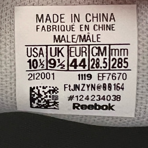 New Reebok Royal Ultra Blue / Red Sneakers - Picture 11 of 13